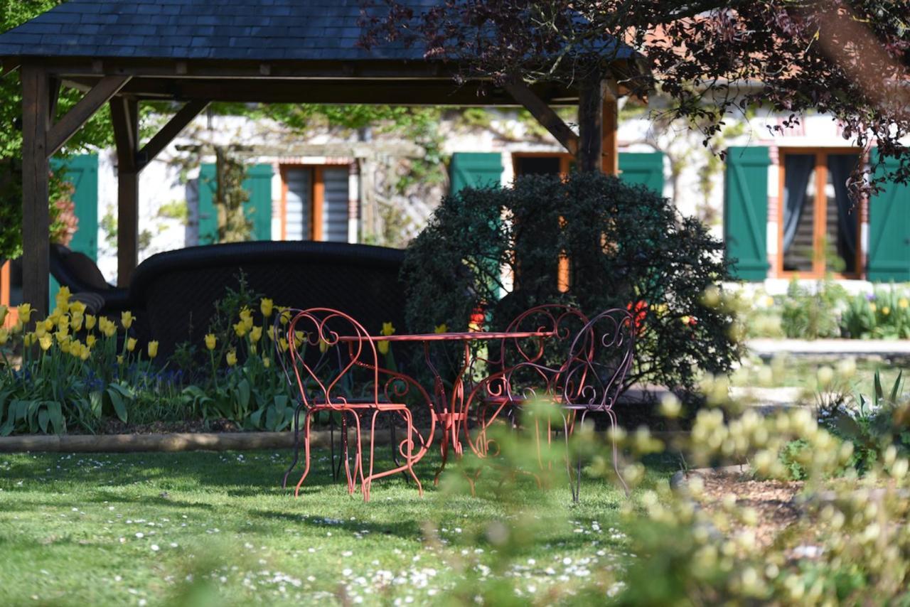 Bed and Breakfast La Demalerie Cheverny Exterior foto